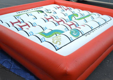 Tuyệt vời Inflatable Trò chơi ngoài trời Rắn và Ladders Chơi Với Foam Dice