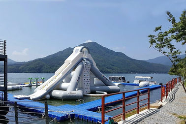 Công viên nước Inflatable khổng lồ Aquaglide, Khóa học tấn công nước nóng với EN15649