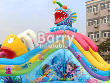 Mùa hè nóng ngoài trời Carzy Inflatable Piranha Amusment Park Thiết bị cho trẻ em