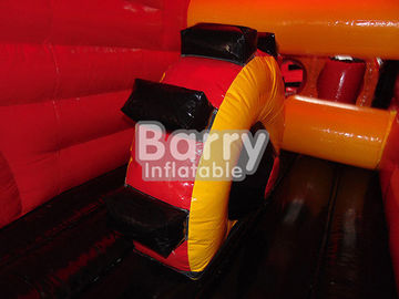 Ngoài trời khổng lồ hấp dẫn Red Inflatable cháy xe tải Bouncy khóa học trở ngại