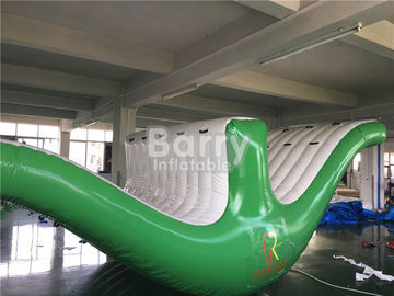 Thời trang Hồ Inflatable Đồ Chơi Nước Inflatable Seesaw Trượt Bơm Hơi Trên Mặt Nước