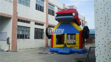 Hình dạng xe hơi Inflatable Bouncer khả năng kháng cháy PVC Tarpaulin / Oxford vải cho công viên