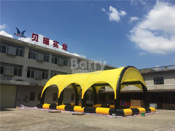 Tùy chỉnh màu vàng PVC bạt lều bơm hơi với hồ bơi, nơi trú ẩn inflatable