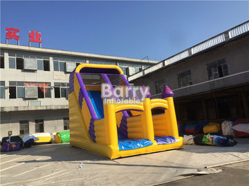Chủ đề lâu đài nhỏ màu vàng Công viên nước dành cho trẻ em Blow Up Inflatable Kids Slide / Garden Inflatable Cartoon Dry Slide