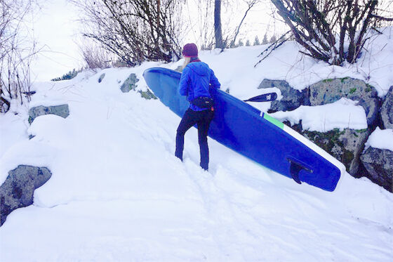 Tấm ván SUP bơm hơi bằng nhựa Epoxy màu xanh lam cho công viên tuyết