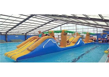 Trẻ em thương mại không thấm nước Inflatable Floating Obstacle Course Bouncer