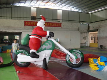 Trang trí Giáng sinh ngoài trời Inflatable / Bơm hơi khổng lồ Santa Claus