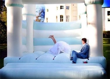 Màu trắng và màu xanh bouncer inflatable, đám cưới inflatable bouncer để bán