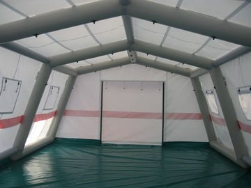 Bệnh viện truyền thống màu trắng lều bơm hơi, 0.65mm PVC Inflatable khẩn cấp lều