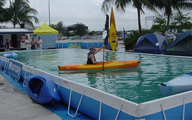 Bể bơi khung kim loại tùy chỉnh trên mặt đất cho người lớn và trẻ em