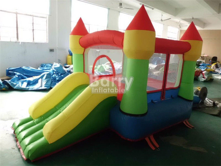 Tùy chỉnh nhỏ bouncers bên inflatable ， nhảy nhà với slide nhỏ cho trẻ em