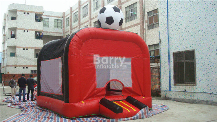 Thương mại cấp cổ điển inflatable bouncer bóng đá màu đỏ moonbounce cho trẻ em