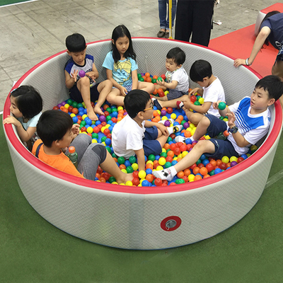 Đá đan bể bơi màu xanh dương hình chữ nhật 2x2m kích thước tùy chỉnh Bể bơi gấp vải PVC đan