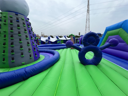 30x30m Công viên giải trí Bounce lớn Công viên giải trí nổi Bounce House Play Area Game