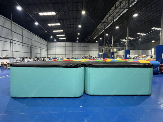 Bể bơi trẻ em PVC DWF màu tùy chỉnh thương mại có nắp Bể bơi bơm hơi Vải Drop Stitch Bể bơi nước