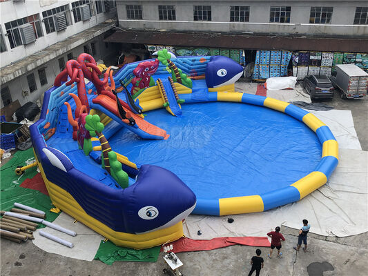 Tùy chỉnh khổng lồ bạch tuộc công viên nước, dolohin động vật inflatable công viên nước với hồ bơi lớn đồ chơi