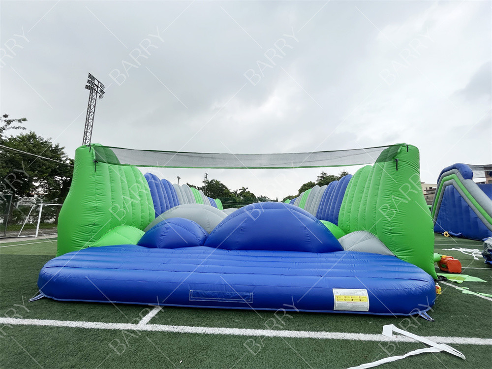 Carnival ngoài trời Giant Obstacle Course Nhảy xung quanh 5k Bouncy Castle chạy cho sử dụng thương mại
