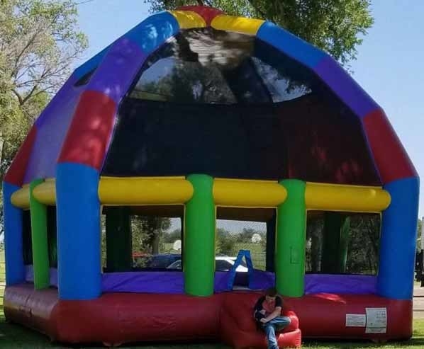 Căn hộ cao cấp thương mại PVC Mega Dome Bounce House cho người lớn Cho thuê bữa tiệc