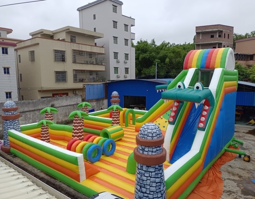 Thương mại Floncy Castle Palm Trees Thiết bị sân chơi theo chủ đề cho Công viên giải trí