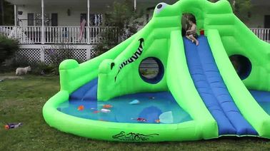 Công viên nước Inflatable thương mại, Hồ bơi trượt nước màu xanh lá cây Inflatable