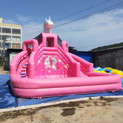 Công viên nước dưới đất bơm hơi hài hước Công chúa màu hồng di động với đường trượt hồ bơi