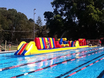 Tùy chỉnh 26 M Inflatable Khóa học trở ngại chủng tộc Vật liệu PVC không thấm nước