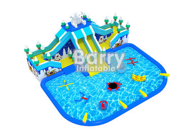 Gấu trượt inflatable công viên nước không khí trẻ em inflatable sân chơi với đồ chơi nước
