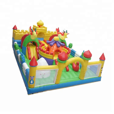 Ngôi nhà lâu đài 0,55mm Plato Bouncy dành cho trẻ em Lâu đài sân chơi bơm hơi ngoài trời