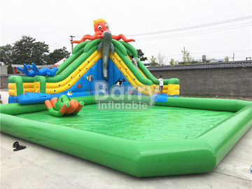 Green Castle Theme Hồ bơi bơm hơi không thấm nước với bạch tuộc trượt trên mặt đất