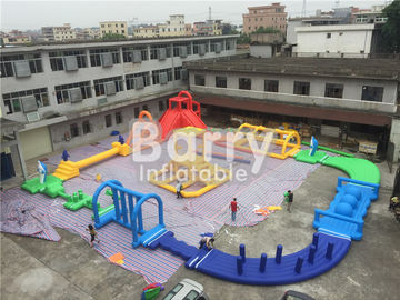 Khổng lồ 22 * ​​25m dành cho người lớn tuyệt vời inflatable công viên nước với máy thổi khí / sửa chữa vật liệu