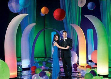 Tùy chỉnh tất cả các kích thước Wedding Inflatable quảng cáo sản phẩm / Inflatable trụ cột với ánh sáng Led