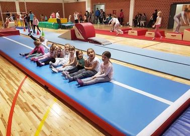 Ngoài trời Inflatable Air Theo dõi Thể dục dụng cụ Mat / Inflatable nảy Mat tùy chỉnh