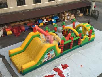 Đầy thách thức các khóa học trở ngại inflatable nhà bounce đỏ, xanh, đen