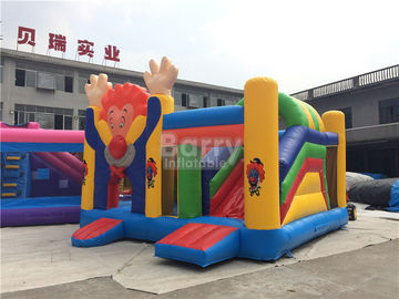Lớn công nghiệp nhỏ bé hoặc trẻ em chú hề nhà trả về giải phóng mặt bằng