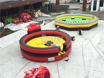 Inflatable chuyên nghiệp Trò Chơi Thể Thao Rodeo Bull / Inflatable Bull Riding Nhẫn