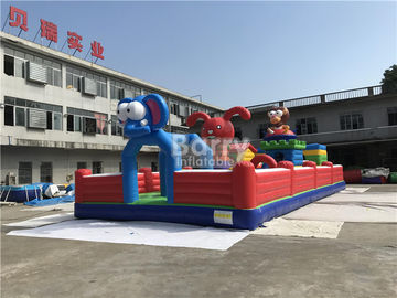 Giải trí ngoài trời hoặc trong nhà