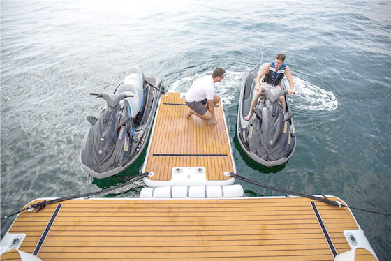 Bể bơi phao và bè Dock nổi lưới bơm hơi