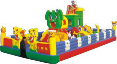 EN14960 Công viên giải trí Blow Up Tarpaulin Công viên chủ đề bơm hơi tùy chỉnh
